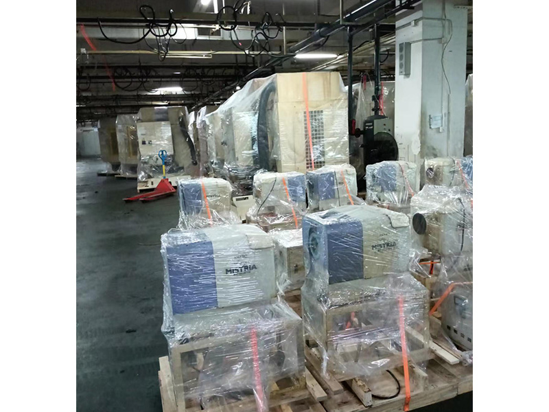 東(dōng)莞長安(an)某公司(si)搬遷打(da)包現場(chǎng)