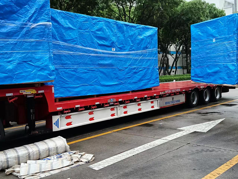 龍華富士(shi)康搬遷真空防(fáng)雨木箱