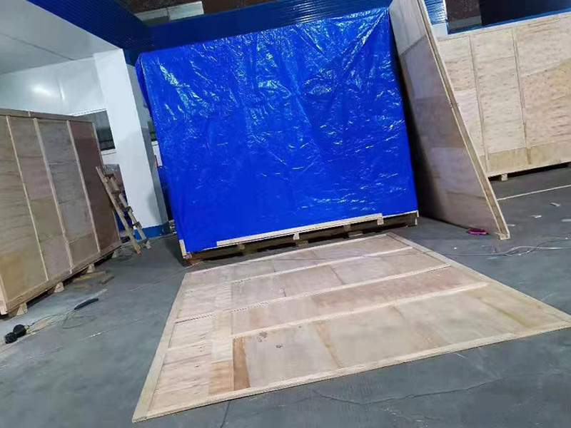 重型(xing)加固木(mù)箱