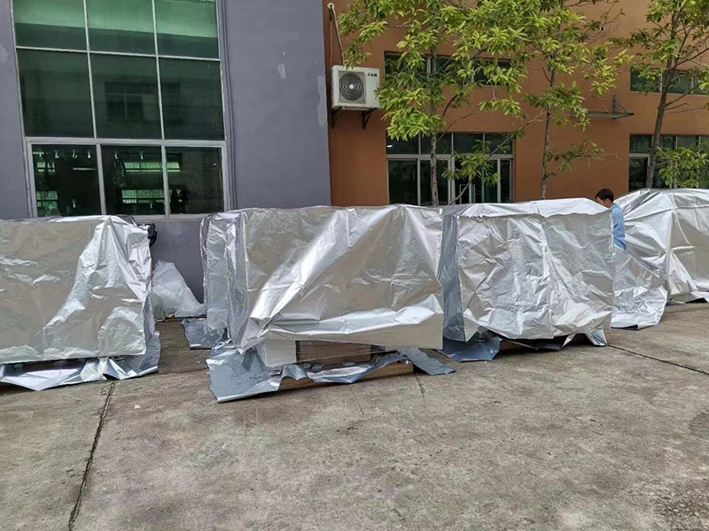 深圳福(fu)永自動化設備出(chu)口真空包裝